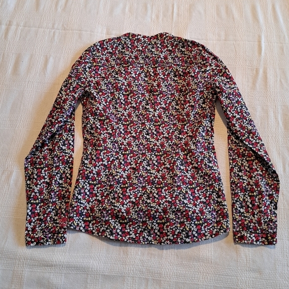 Timberland girls Large floral blouse, has stretch - Picture 4 of 4